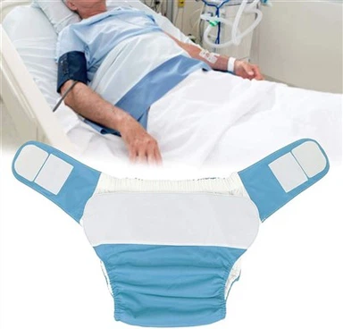 الإناث البالغات في الحفاضات